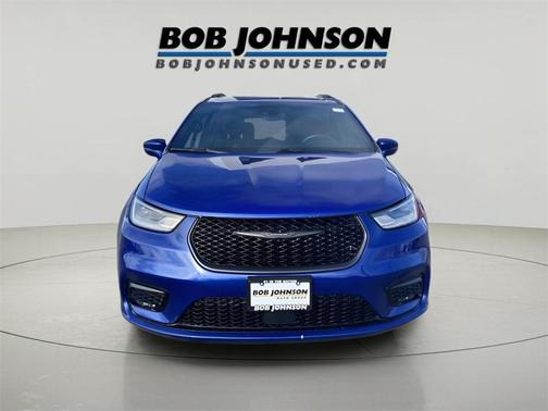 2021 Chrysler Pacifica Touring AWD