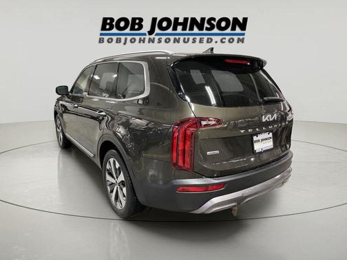 2022 Kia Telluride S