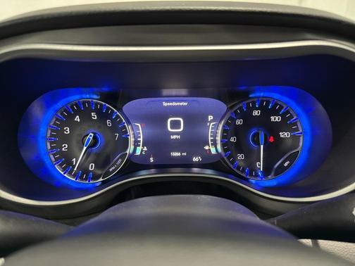 2025 Chrysler Pacifica L
