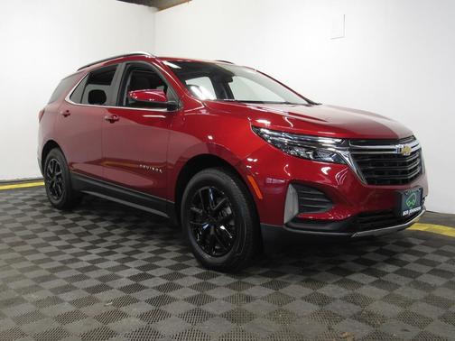 Cherry Red Tintcoat 2022 Chevrolet Equinox 1LT