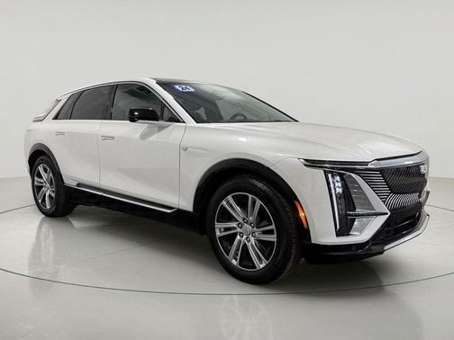 2024 Cadillac LYRIQ Tech