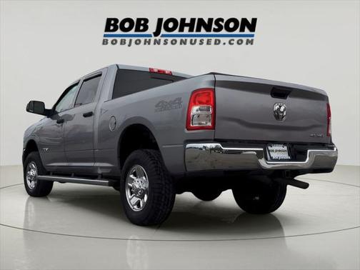 2022 RAM 2500 Tradesman Crew Cab 4x4 6'4' Box