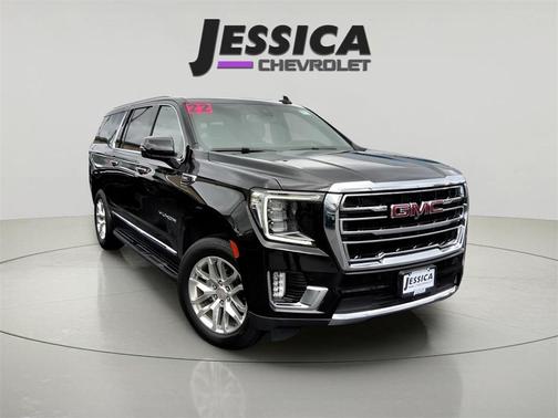 2022 GMC Yukon XL SLT