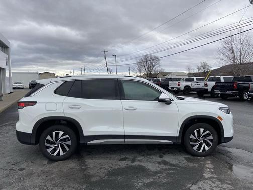 2025 Volkswagen Tiguan 2.0T S 4MOTION