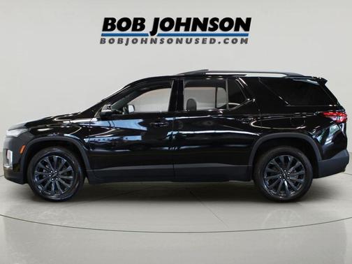 Mosaic Black Metallic 2023 Chevrolet Traverse RS