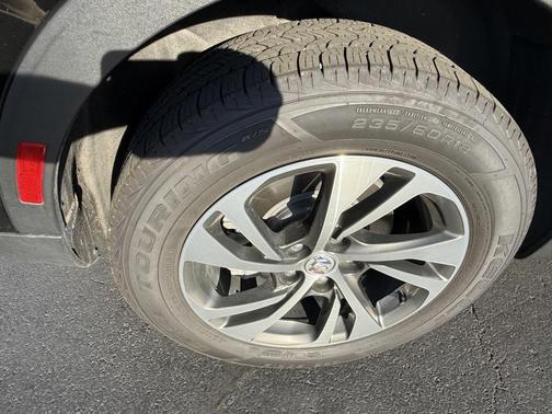 2022 Buick Envision AWD Essence