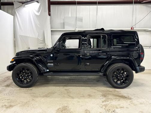 Black Clearcoat 2023 Jeep Wrangler 4xe Sahara