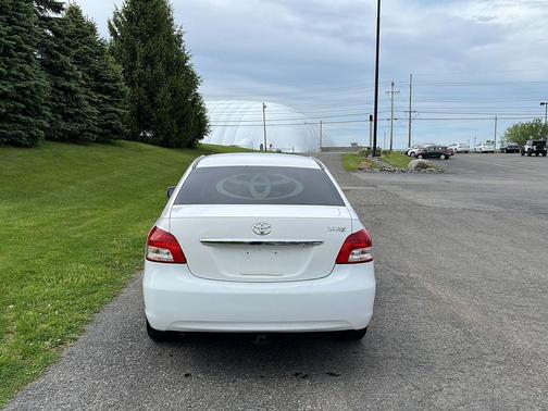 Super White 2012 Toyota Yaris LE