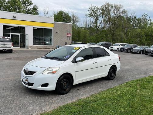 Super White 2012 Toyota Yaris LE
