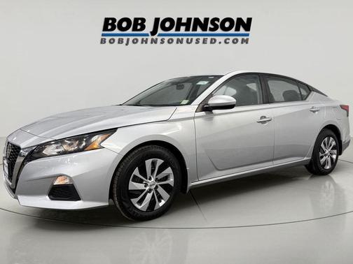 2022 Nissan Altima S FWD