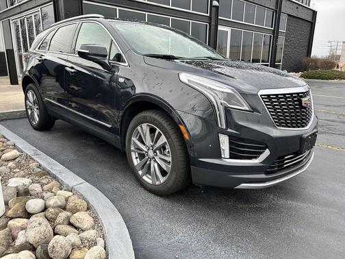 Wilder Metallic 2023 Cadillac XT5 Premium Luxury