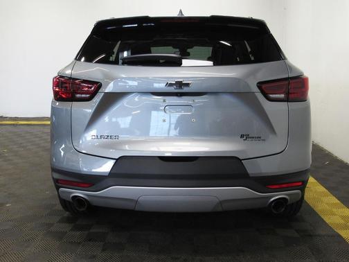 Sterling Gray Metallic 2023 Chevrolet Blazer 3LT