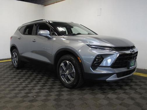 Sterling Gray Metallic 2023 Chevrolet Blazer 3LT