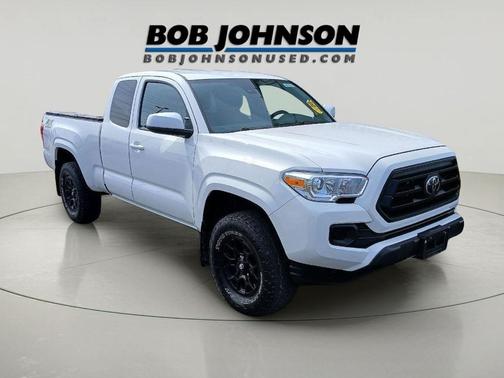 Ice Cap 2023 Toyota Tacoma SR