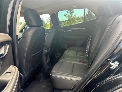 2021 Buick Envision FWD Essence