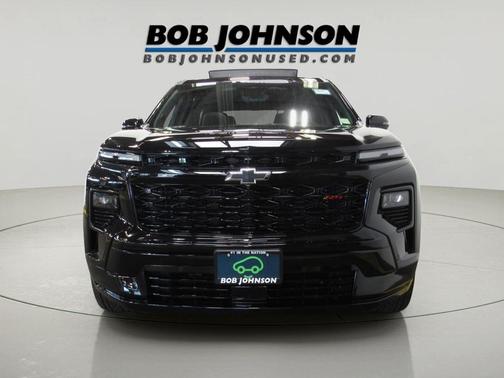Mosaic Black Metallic 2025 Chevrolet Traverse RS