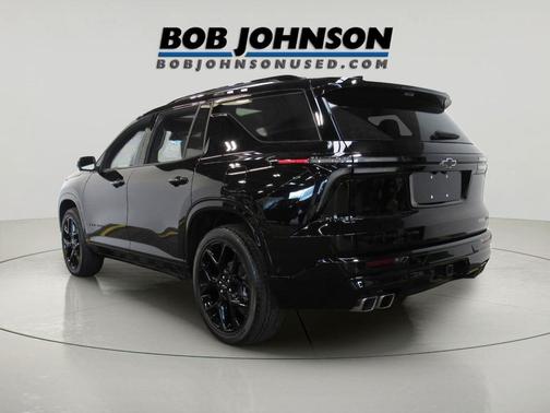 Mosaic Black Metallic 2025 Chevrolet Traverse RS