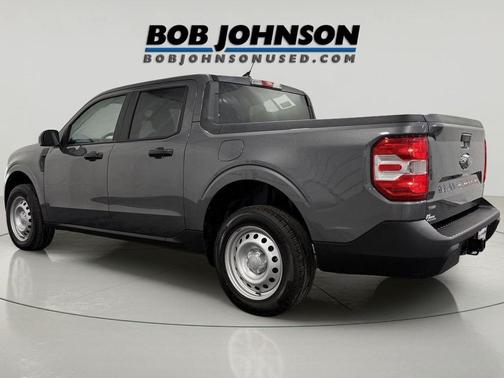 Carbonized Gray Metallic 2023 Ford Maverick XL
