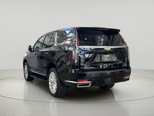 2024 Cadillac Escalade Luxury