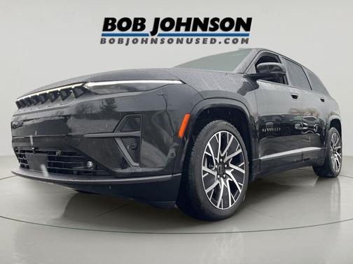 Diamond Black Crystal Pearlcoat 2025 Jeep Wagoneer S Limited