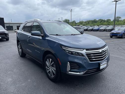 Lakeshore Blue Metallic 2024 Chevrolet Equinox Premier w/1LZ