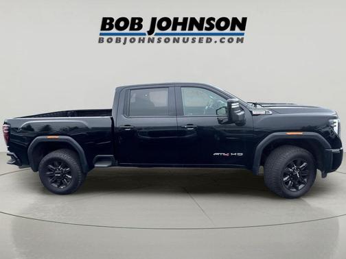 Onyx Black 2025 GMC Sierra 2500 AT4