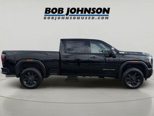 2025 GMC Sierra 2500 AT4
