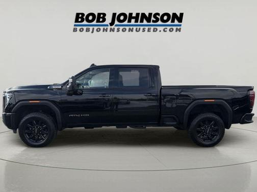 2025 GMC Sierra 2500 AT4