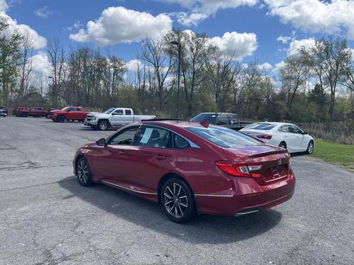 Radiant Red Metallic 2022 Honda Accord EX-L 1.5T
