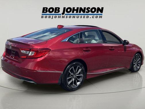 Radiant Red Metallic 2022 Honda Accord EX-L 1.5T
