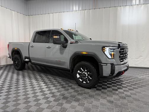 2025 GMC Sierra 2500 AT4