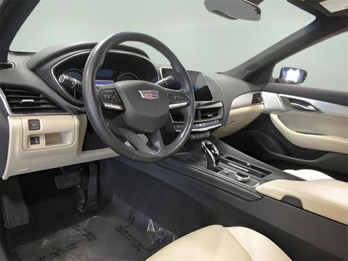 2021 Cadillac CT5 Luxury RWD