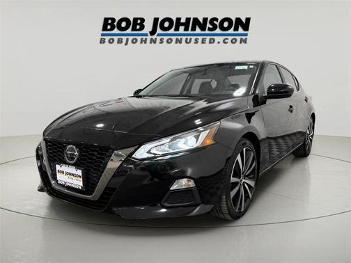 2021 Nissan Altima SR FWD