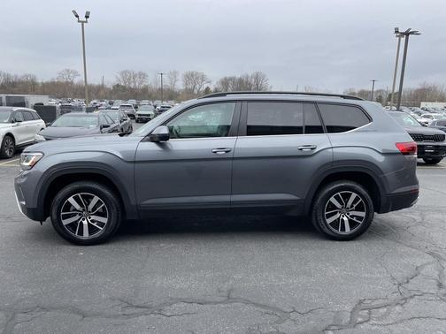 2023 Volkswagen Atlas 2.0T SE