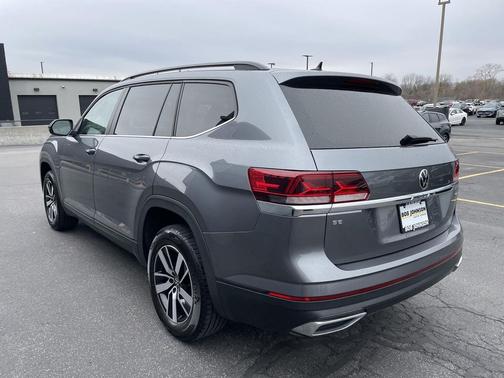 2023 Volkswagen Atlas 2.0T SE