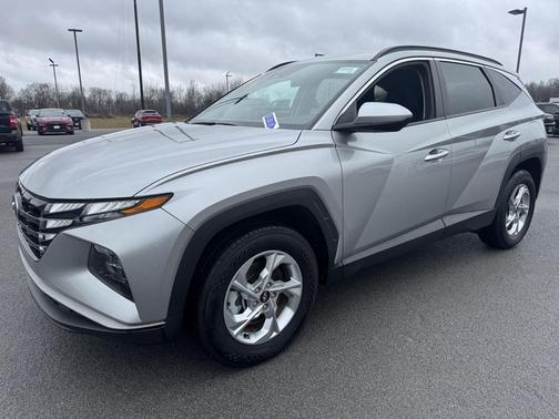 Shimmering Silver 2024 Hyundai TUCSON SEL