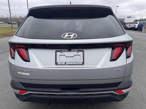 Shimmering Silver 2024 Hyundai TUCSON SEL