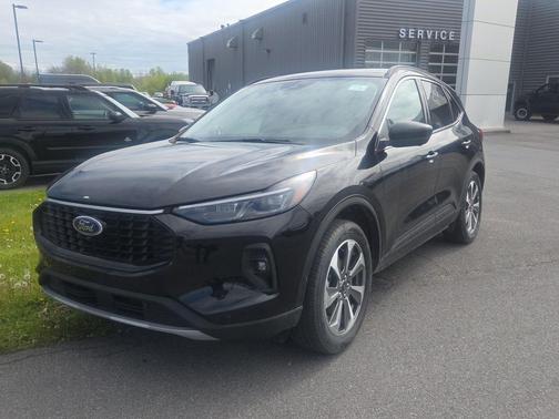 Agate Black 2024 Ford Escape Platinum