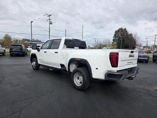 2024 GMC Sierra 3500 Base