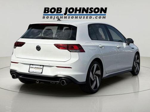 Oryx White Pearl 2022 Volkswagen Golf GTI 1.4T TSI