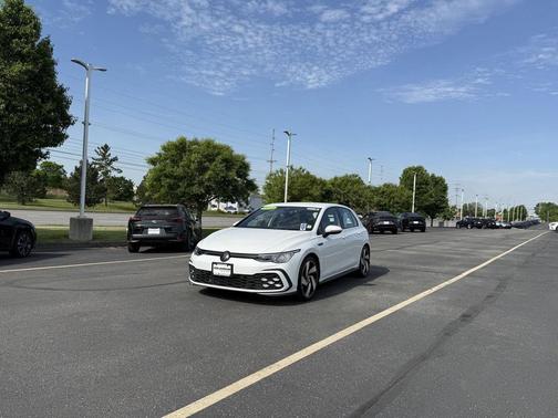 Oryx White Pearl 2022 Volkswagen Golf GTI 1.4T TSI