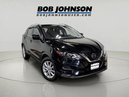 2022 Nissan Rogue Sport SV