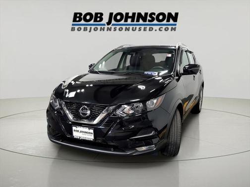 2022 Nissan Rogue Sport SV