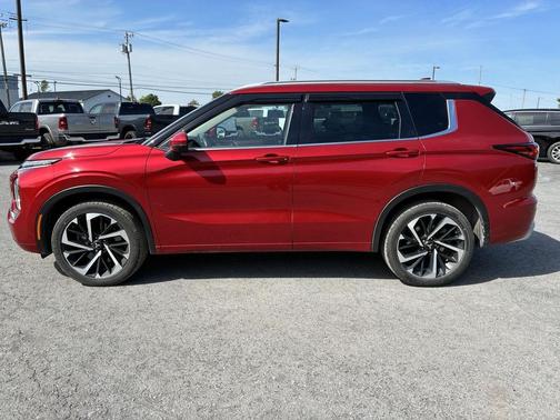 Red Diamond 2023 Mitsubishi Outlander SEL S-AWC