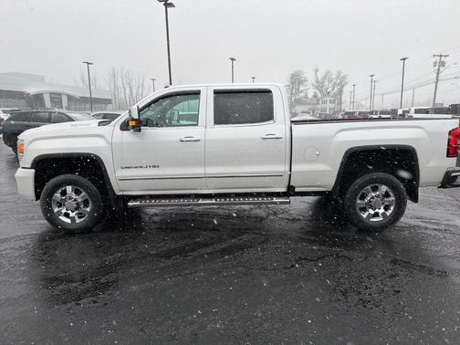 2018 GMC Sierra 3500 Denali