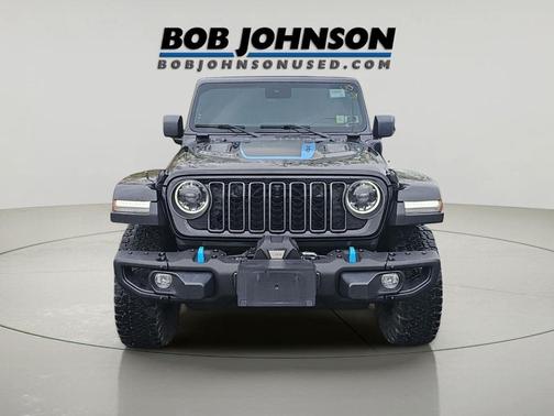 Black Clearcoat 2024 Jeep Wrangler 4xe Rubicon X