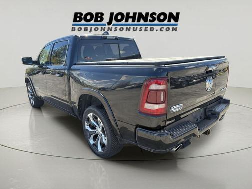 Diamond Black Crystal Pearlcoat 2021 RAM 1500 Longhorn