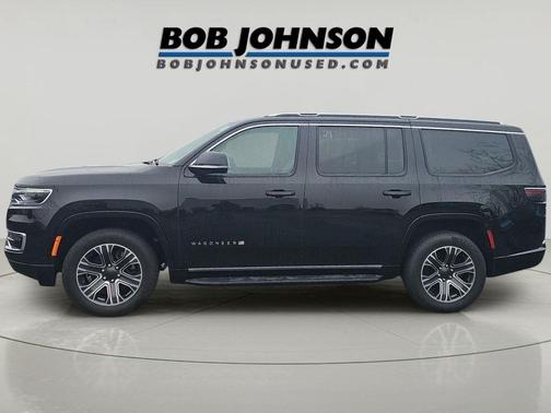 Diamond Black Crystal Pearlcoat 2024 Jeep Wagoneer Series II 4x4