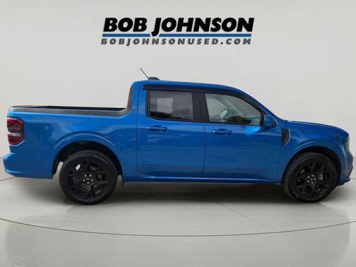 Velocity Blue 2025 Ford Maverick Lobo Standard