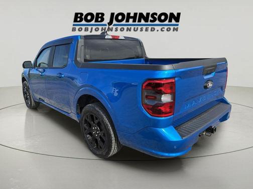 Velocity Blue 2025 Ford Maverick Lobo Standard